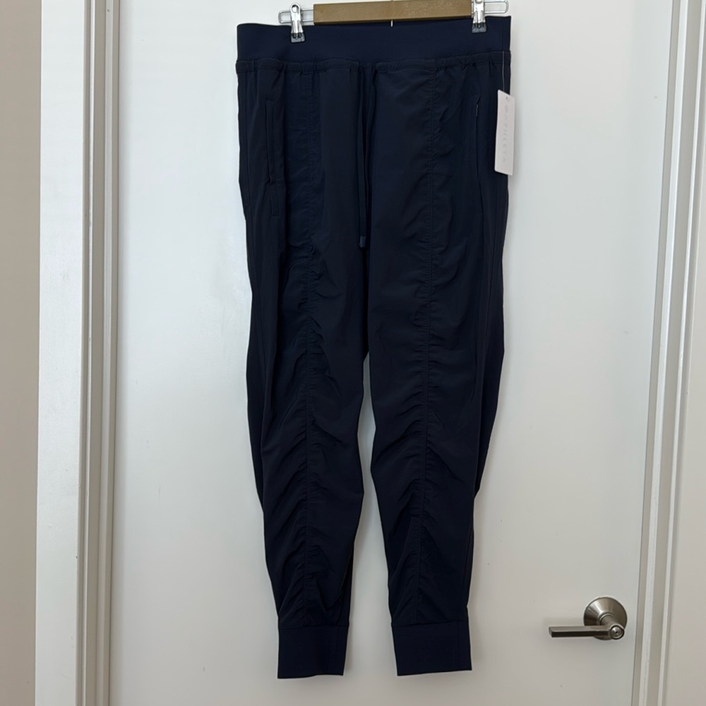 NWT Athleta Navy Attitude Pant Size 12